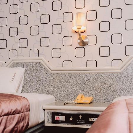 Tong Hsin Hotel Pingtung Kültér fotó