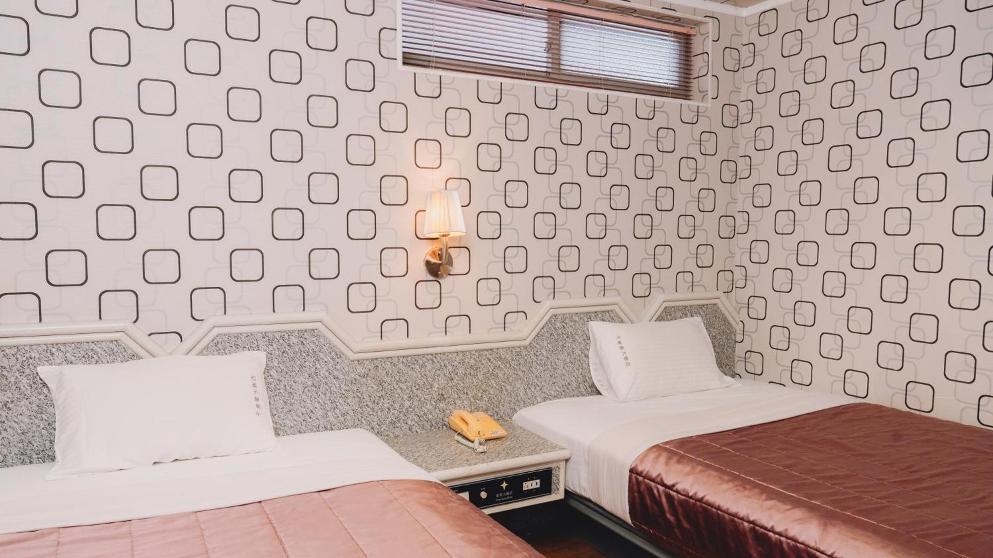 Tong Hsin Hotel Pingtung Kültér fotó